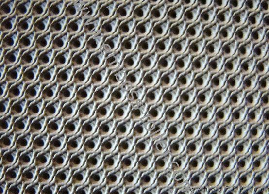 Fabbricazione a caldo di tessuti non tessuti con rotolatore in pelle con diametro personalizzato