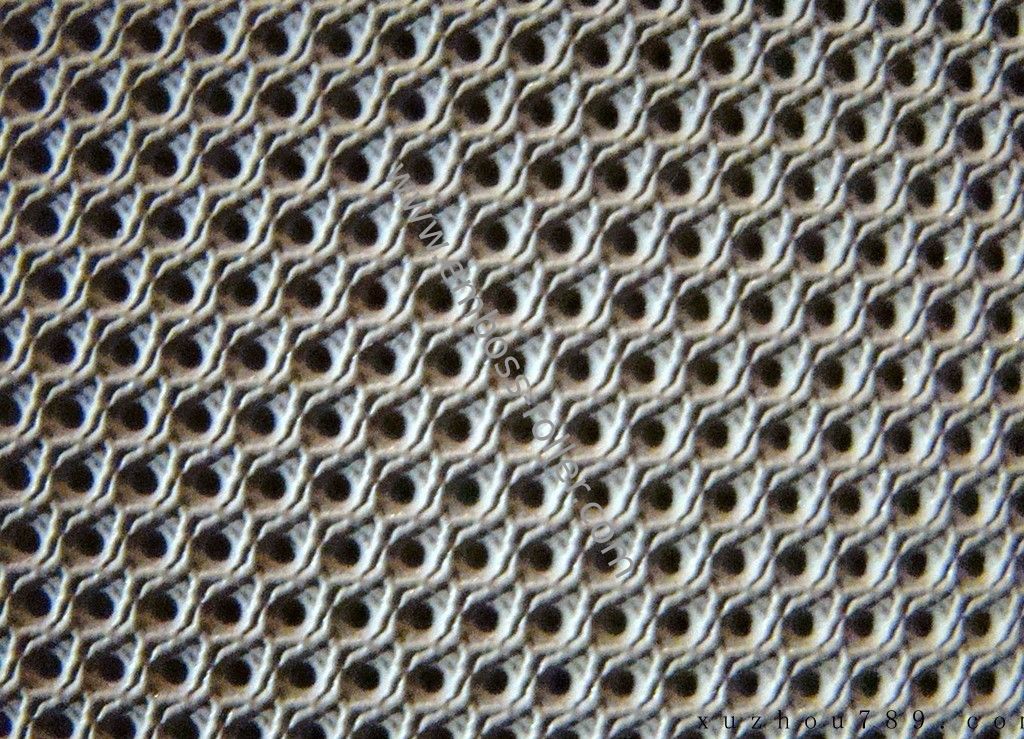 Fabbricazione a caldo di tessuti non tessuti con rotolatore in pelle con diametro personalizzato